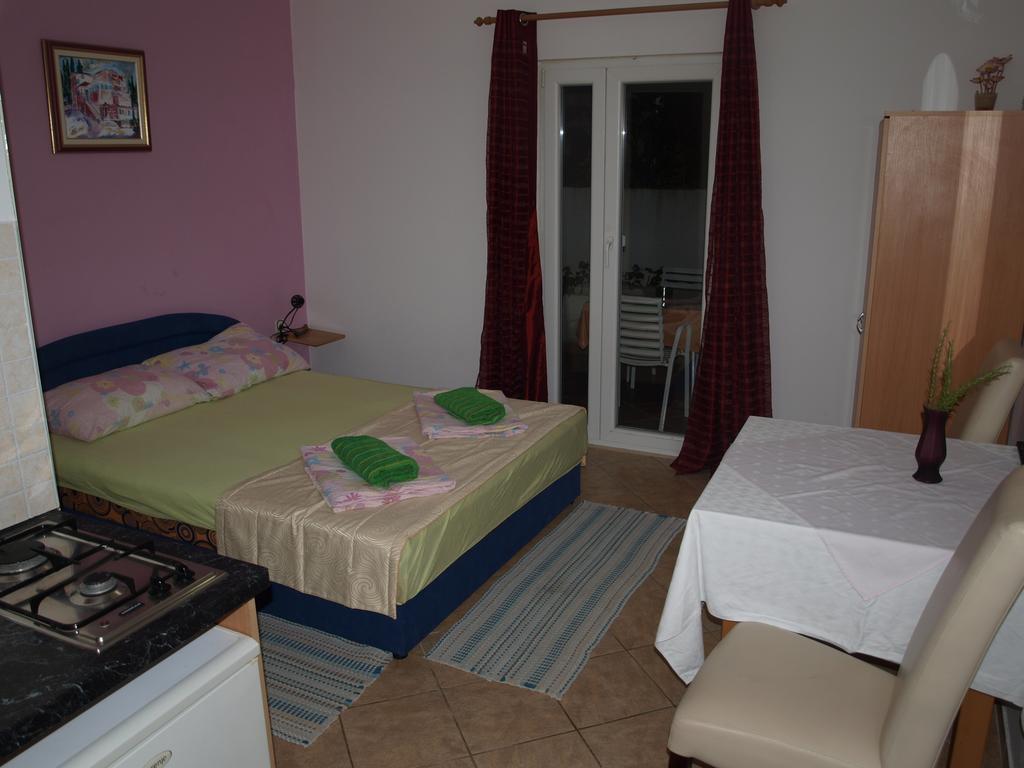 Villa Brasina Mlini Oda fotoğraf
